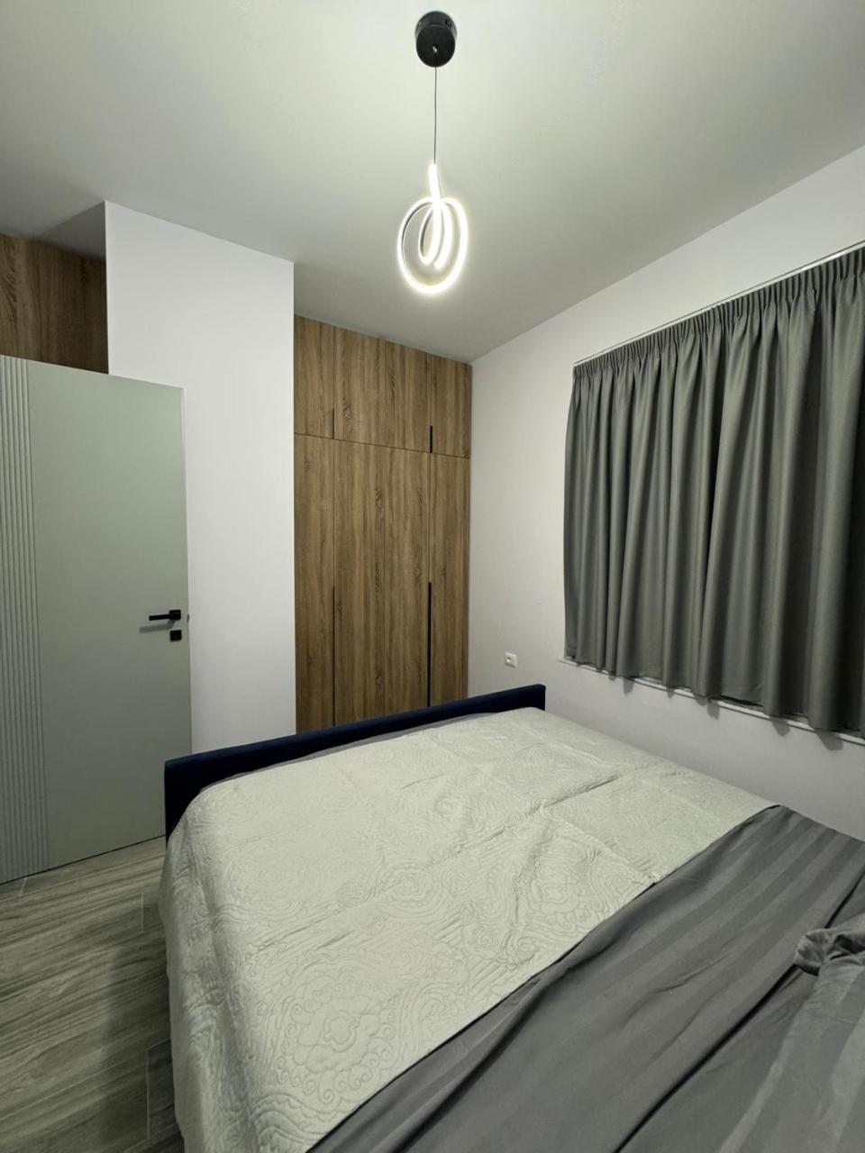 Isla'S Luxurious Seaside Apartments Durres Exterior photo