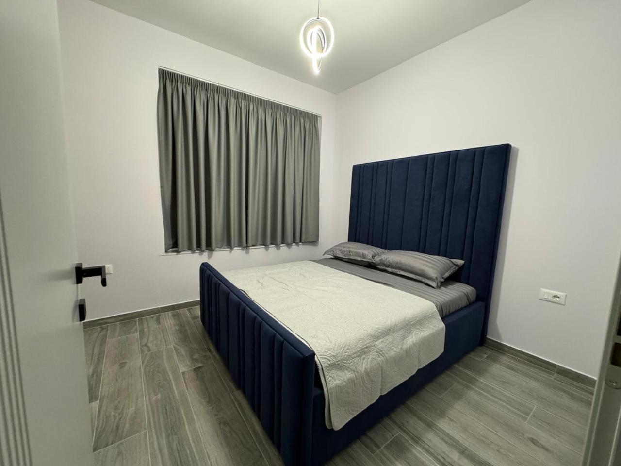 Isla'S Luxurious Seaside Apartments Durres Exterior photo