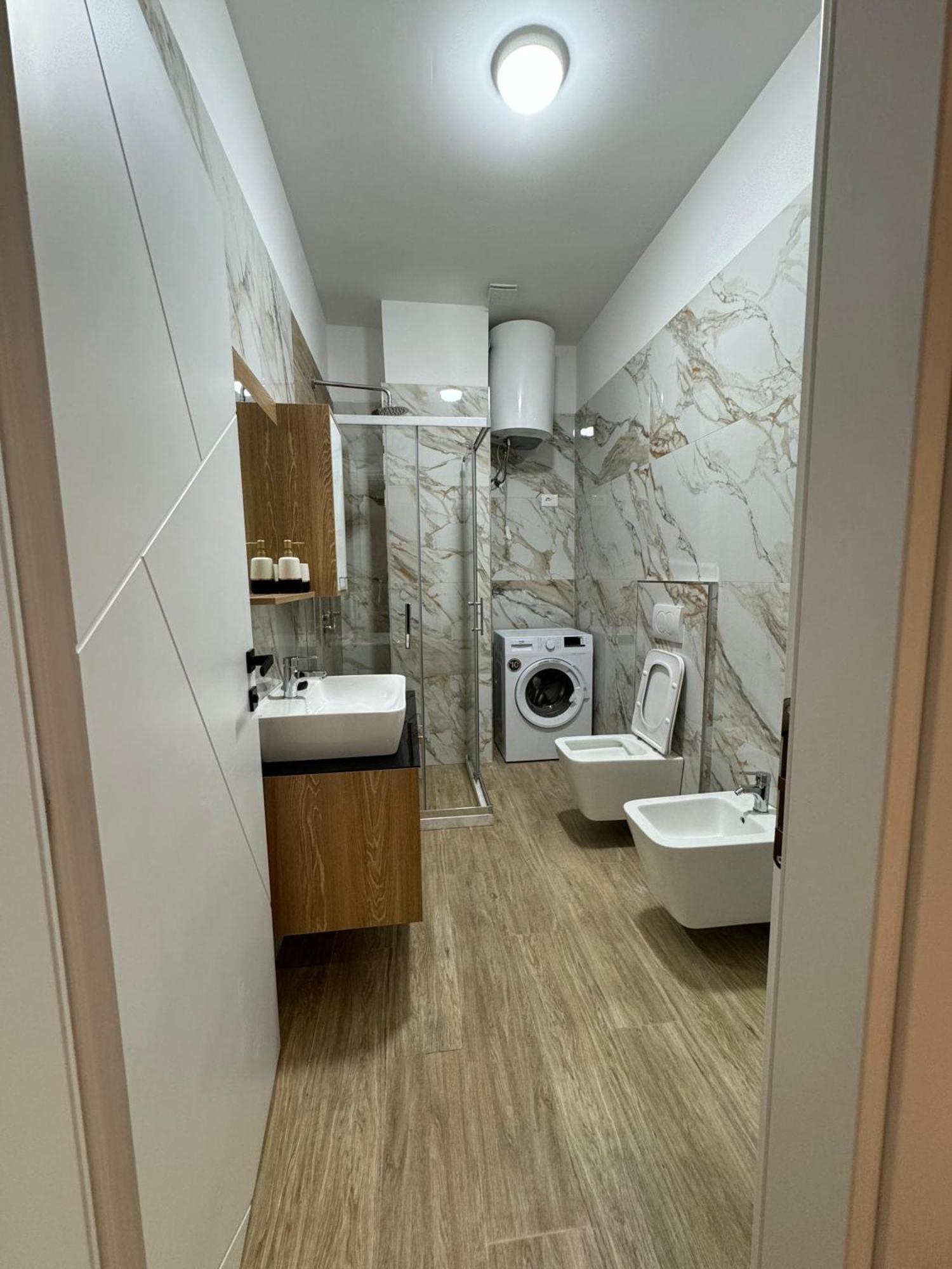 Isla'S Luxurious Seaside Apartments Durres Exterior photo