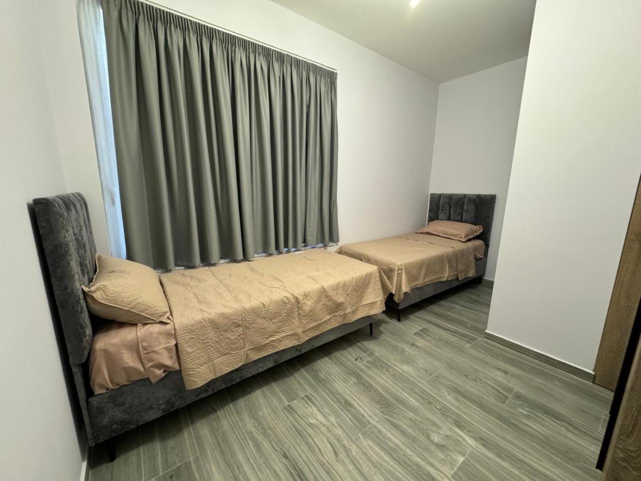 Isla'S Luxurious Seaside Apartments Durres Exterior photo
